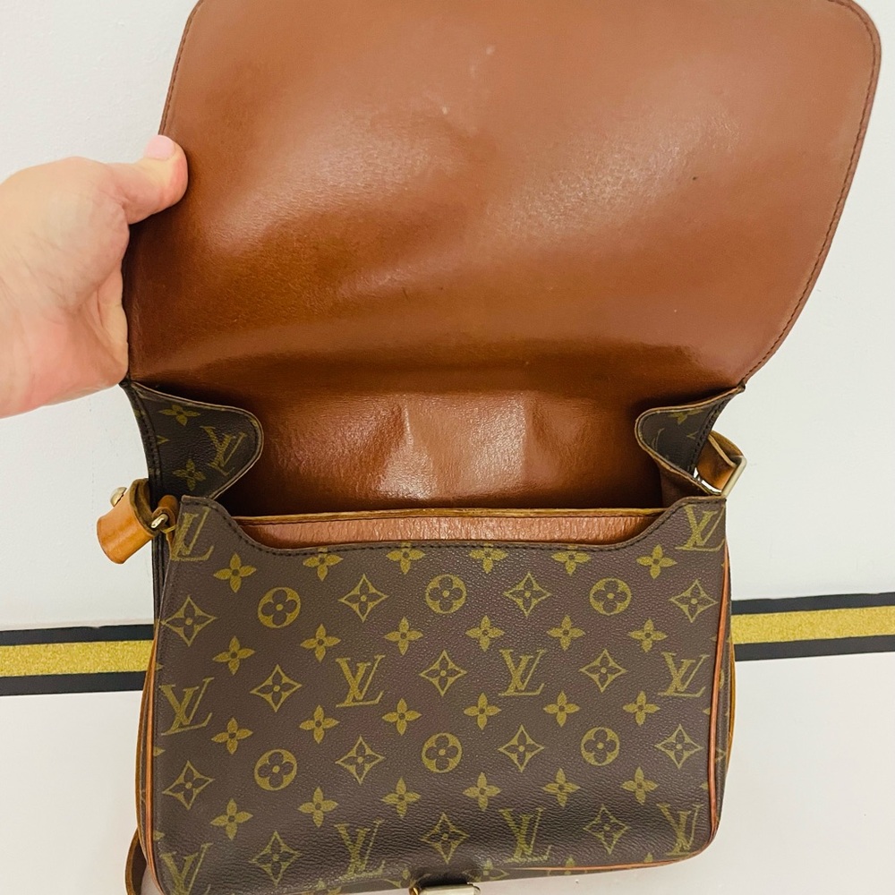Louis Vuitton Brown Monogram Canvas Shoulder Bag with Tan Leather Trim - Picture 7 of 13